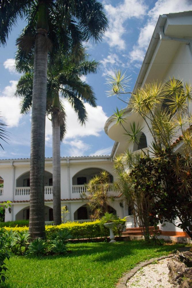 Hotel Bavaria Asuncion Ngoại thất bức ảnh