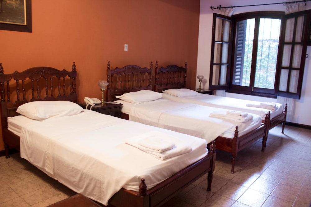 Hotel Bavaria Asuncion Ngoại thất bức ảnh