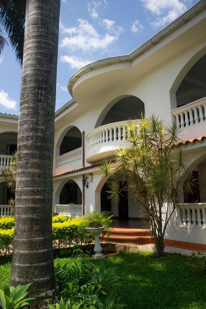 Hotel Bavaria Asuncion Ngoại thất bức ảnh