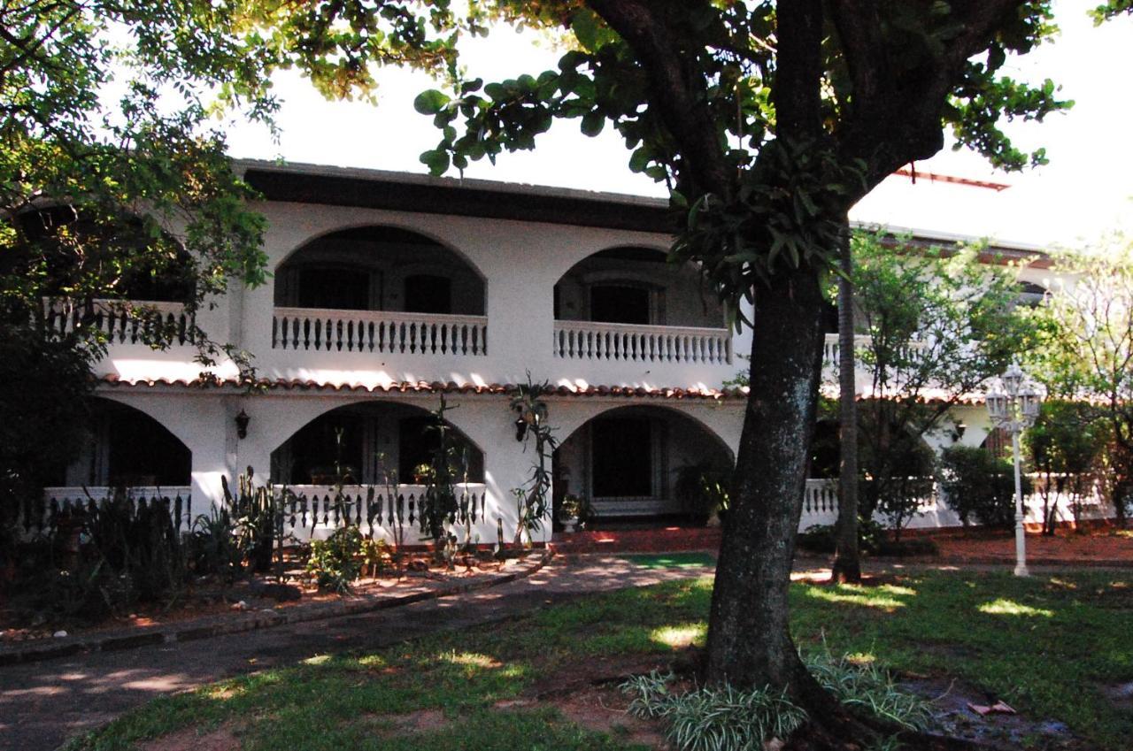Hotel Bavaria Asuncion Ngoại thất bức ảnh